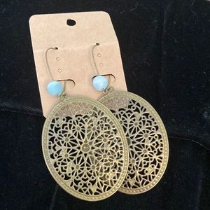 Beautiful lacy earrings!